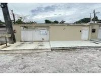 Casa com 124,67m² construída e terreno de 200m², imóvel