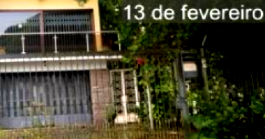 Casa com 4 Quartos, 4 Banheiros e 394m², Desocupada