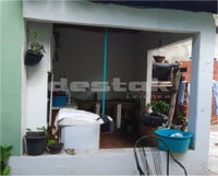 Comercial em Nerópolis/GO com 3 Quartos