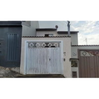 Casa com 69m² em Poços de Caldas - 1 vaga, 1 banheiro, desocupação por comprador