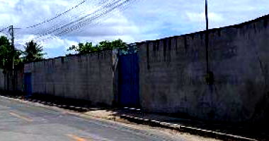 Casa com 2 Quartos e 2 Banheiros em Horizonte/CE