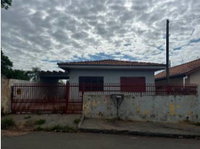 Casa com 2 quartos, 1 banheiro e 79 m² construídos