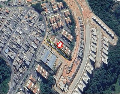 Terreno de 894 m² na Estrada da Vargem Grande, Franco da Rocha/SP