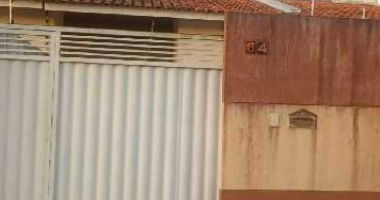 Casa com 2 quartos e terreno em Feira de Santana/BA