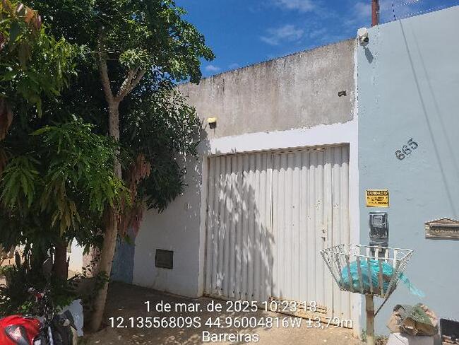 Casa com 2 quartos, 1 banheiro, 65,75m²