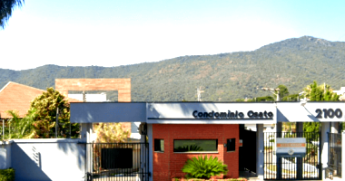 Unidade Residencial com 1 quarto, 1 banheiro, 28m² construída, desocupada