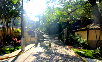 Casa em Condomínio com 3 Quartos e 4 Vagas em Niterói