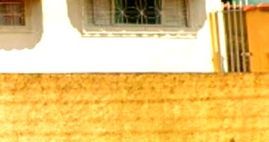 Casa com 60m² construídos em terreno de 300m²