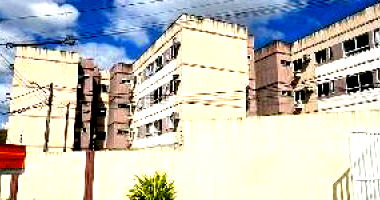 Apartamento com 2 quartos em São Lourenço da Mata/PE