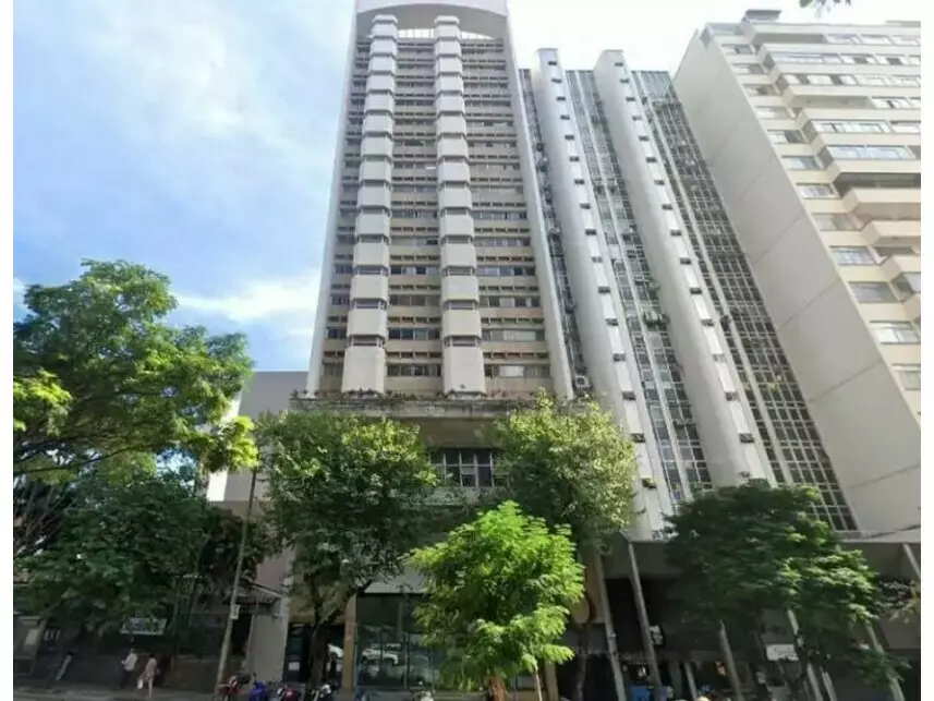Salas Comerciais Unificadas no Edifício Notre Dame