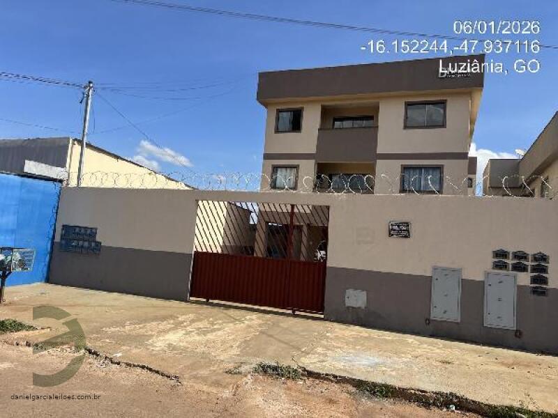 Apartamento 2 Quartos com 2 Banheiros e Vaga de Garagem
