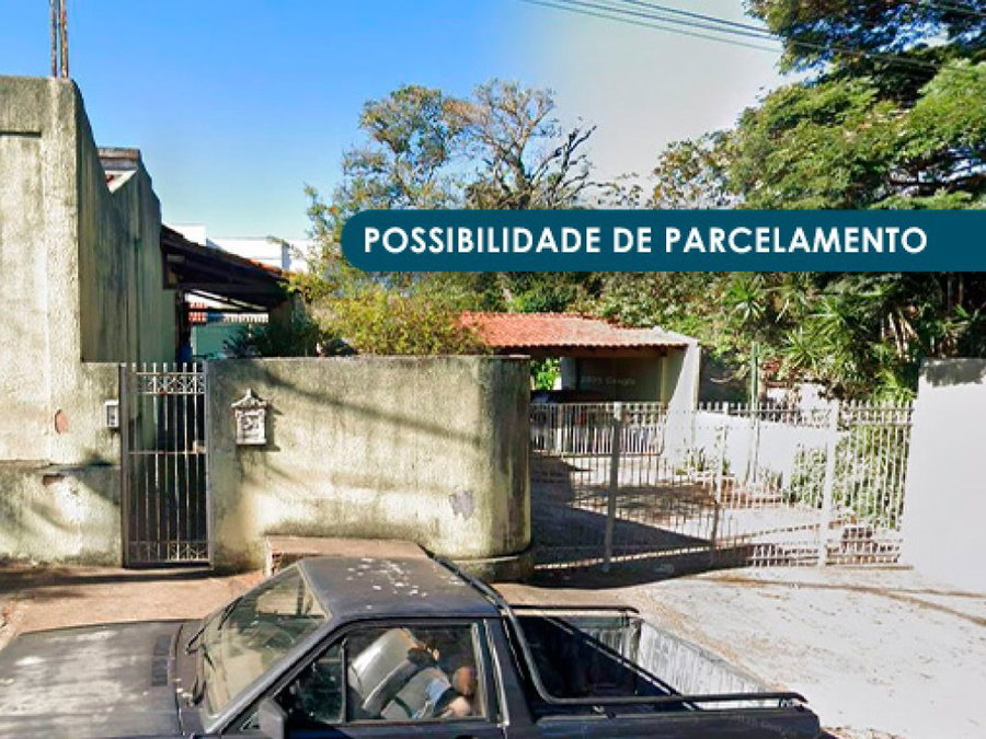 Casa com 215 m² em Garça, SP