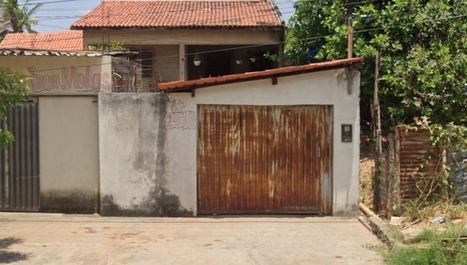 Casa 89 m² com 2 banheiros e 3 quartos, ocupada