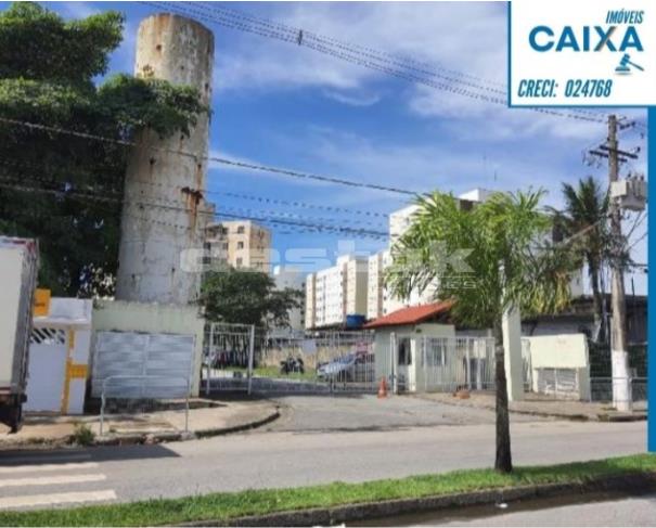 Apartamento com 2 quartos e 1 vaga em São Vicente/SP - 50,78m²