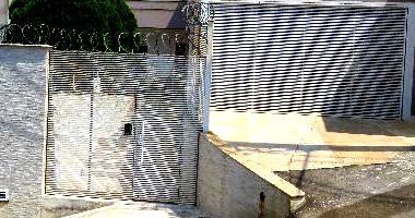 Casa com 3 Quartos e 4 Banheiros em Colina Verde I