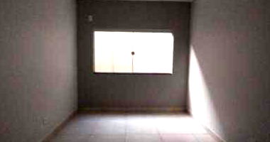Casa padrão com 1 vaga de garagem, 99m² construída, ocupada