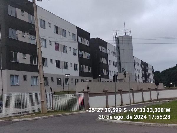 Apartamento com 2 Quartos e 1 Vaga em Campo Largo