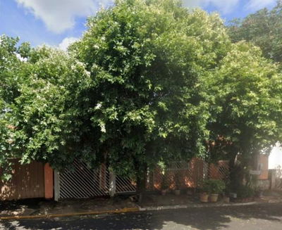 Casa Ocupada de 220m² em Estrela D'Oeste - Oportunidade!