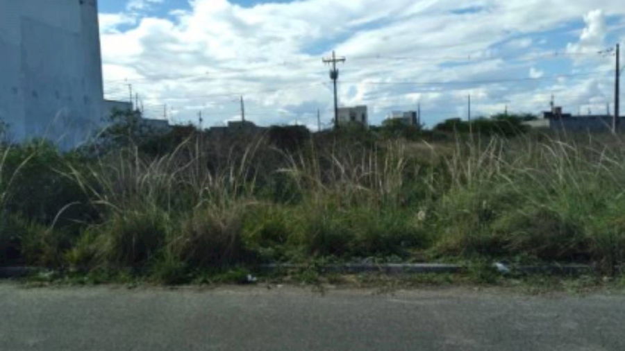 Terreno no Loteamento Vivari - 140 m² em Feira de Santana