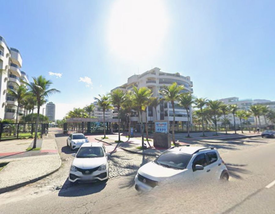 Apartamento com 4 quartos, 3 suítes, 231m², varandão e 5 banheiros