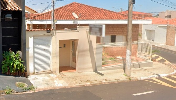 Casa com 101 m², 2 quartos, 1 banheiro, ocupada