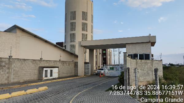 Apartamento 2 Quartos com Garagem em Campina Grande