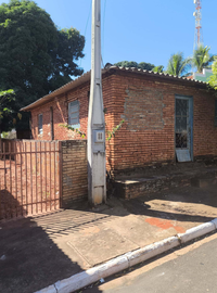 Casa com 400m², ocupada, ideal para investimento