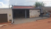 Casa com 2 quartos, 55m², terreno 200m², desocupada