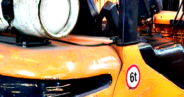 Empilhadeiras à gasolina e a GLP, marca Huahe