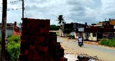 Casa com 2 Quartos em Vitória de Santo Antão/PE