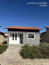 Casa com 1 quarto, 1 banheiro e 1 vaga de garagem