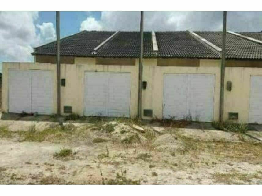 Casa Ocupada com 2 Lotes e Desconto à Vista