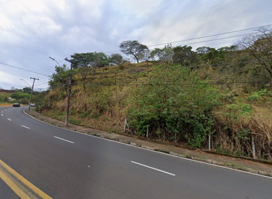 Terreno de 30.157m² em Vila Monte Carlo, São Carlos/SP