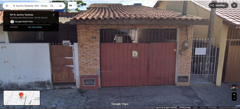 Casa com 2 andares, garagem e área comercial em Parque Rosário