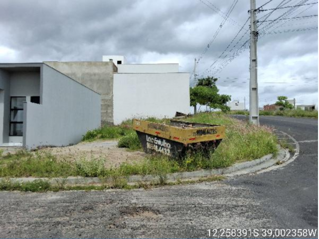 Terreno com 164,63m² em Feira de Santana/BA