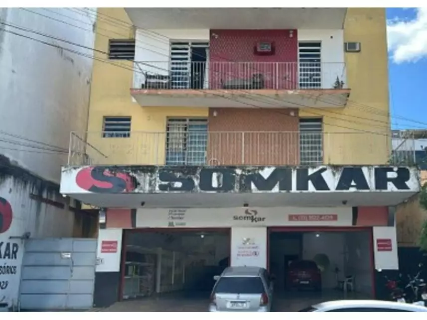 Apartamento 1º pavimento com 146,28m² construídos, ocupado