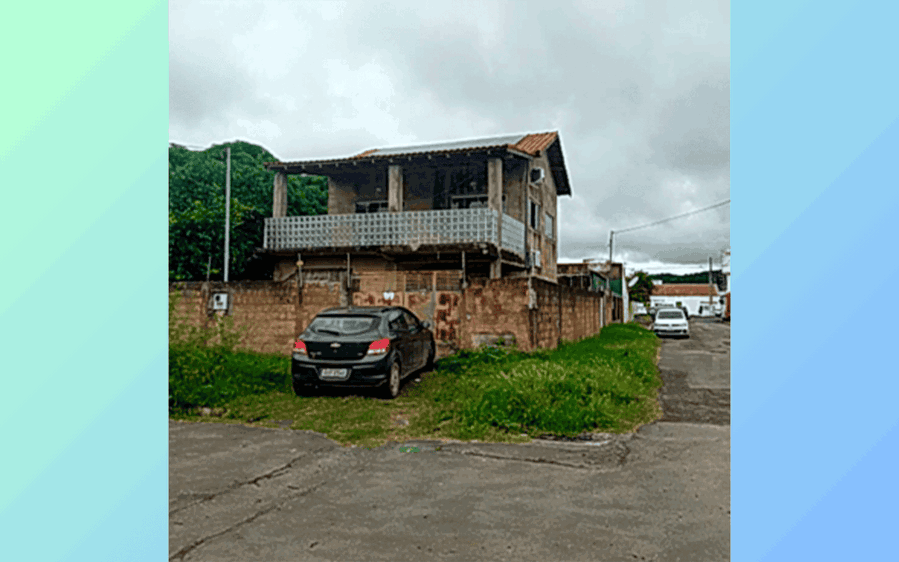 Sobrado com 3 Quartos e 2 Banheiros em Corumbá/MS