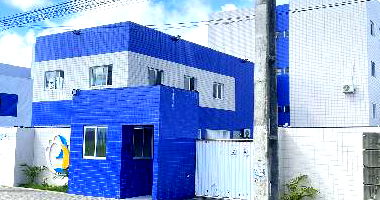 Apartamento 2 quartos, 2 banheiros, varanda, 1 vaga