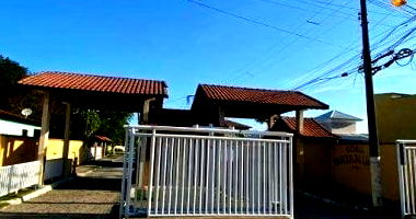 Casa em Condomínio com 3 Quartos em Maricá