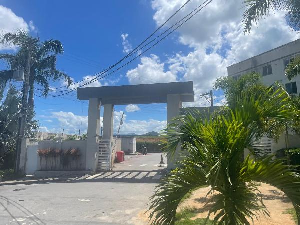 Apartamento com 2 quartos em Macaé/RJ