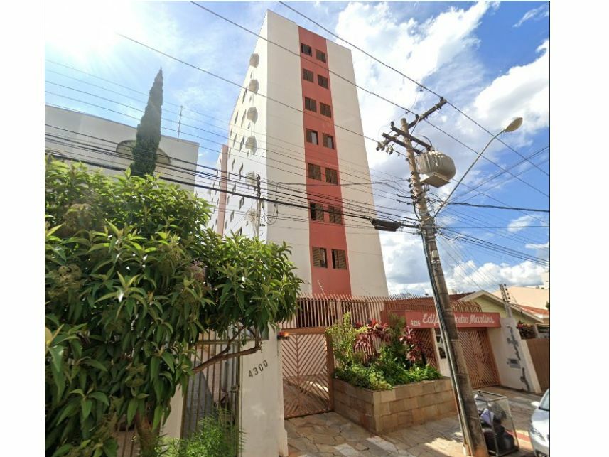 Apartamento em leilão com 1 quarto e 1 banheiro