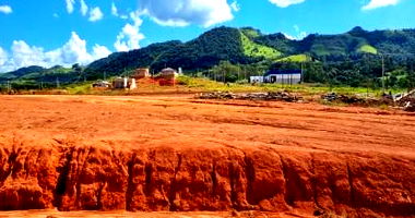 Terreno Urbano com 270m² em Cândido de Abreu/PR