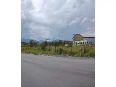 Imóvel Industrial/Comercial com 3.491m² em Porto Real/RJ