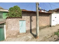 Casa em Leilão com 3 Quartos e 1 Banheiro