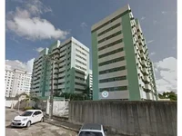 Apartamento com 2 Quartos e Varanda em Lauro de Freitas