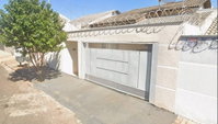 Casa Padrão com 3 Quartos e 3 Banheiros em Catalão - GO