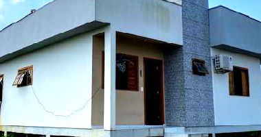 Casa com 3 Quartos e Área Privativa em Criciúma