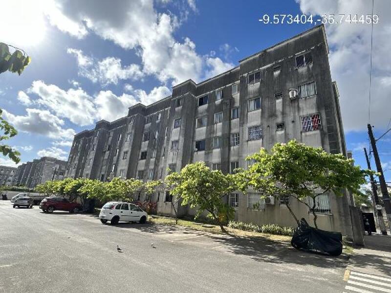 Apartamento com 2 quartos em Maceió/AL