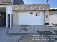 Casa com 3 quartos, 2 banheiros e 1 vaga de garagem