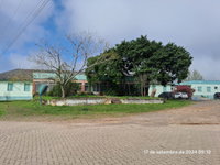 Prédio Comercial/Clínica com 9.762,75m² de Terreno - Centro